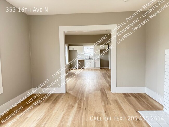Photo - 353 16th Ave N