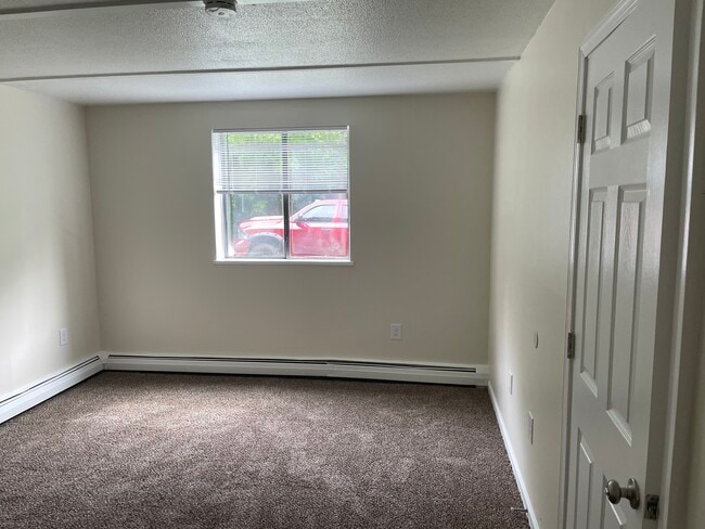 1 Bedroom Living Room - Scott Gardens Apartments