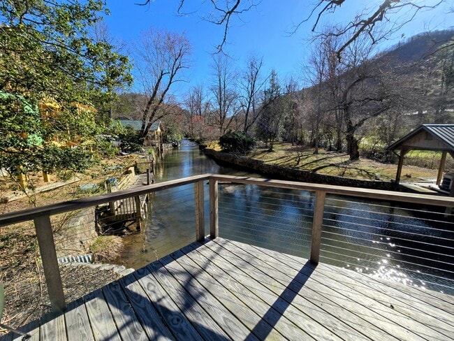 Photo - 151 Timpson Cove Rd