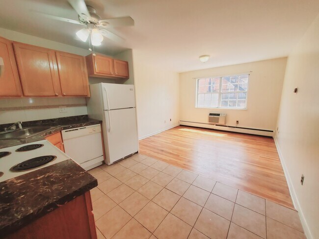 Photo - 14 Belltown Rd Unit 3