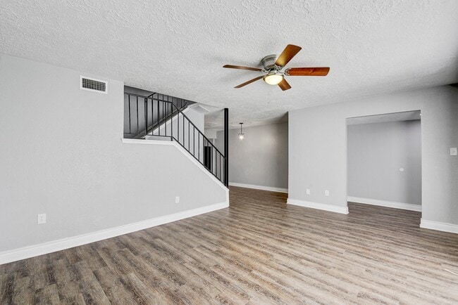 Photo - 128 Goodson Dr Unit True