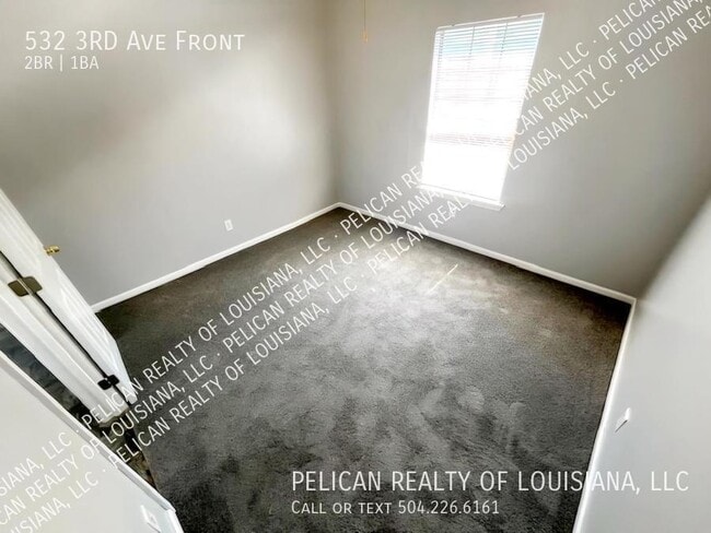 Photo - 532 3rd Ave
