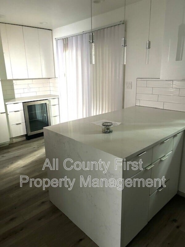 Photo - 5641 Kingsport Dr