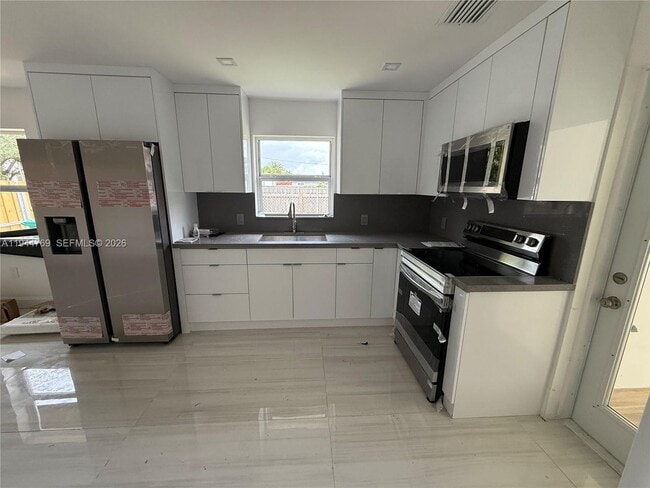 Building Photo - 18333 SW 296th St