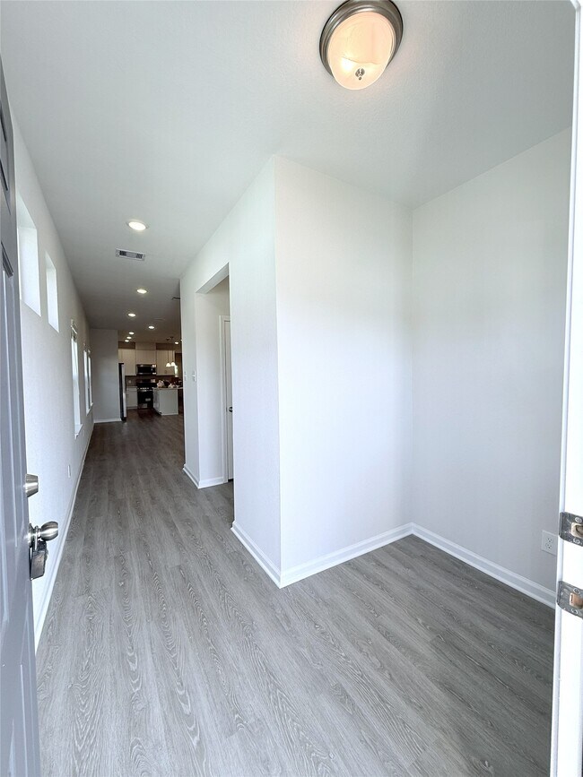 Photo - 10260 Badger Run Ln