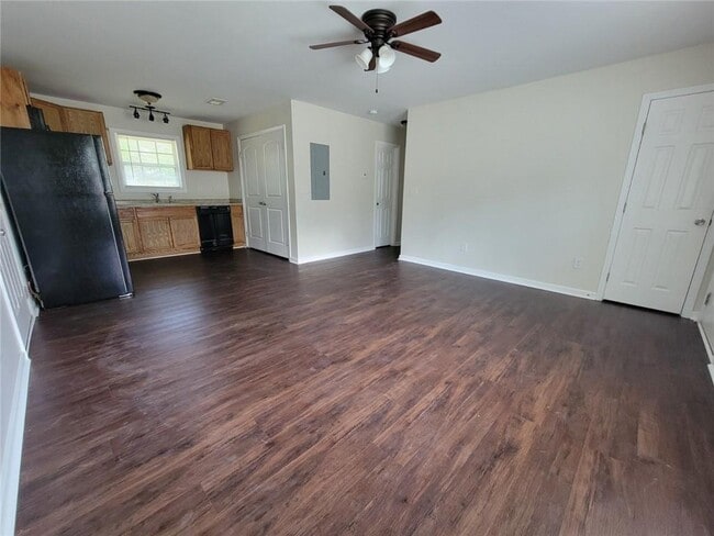 Photo - 9167 Bent Pine Ct NE