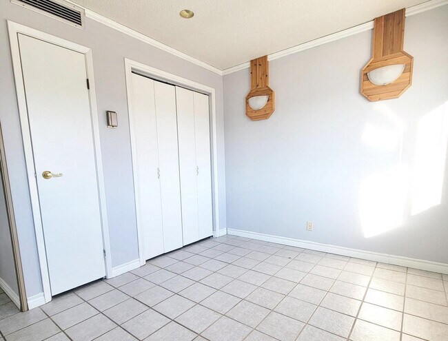 Photo - Hammond Tower