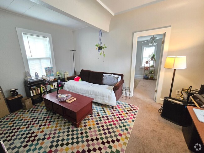 Building Photo - 2456 N Bartlett Ave Unit A Rental