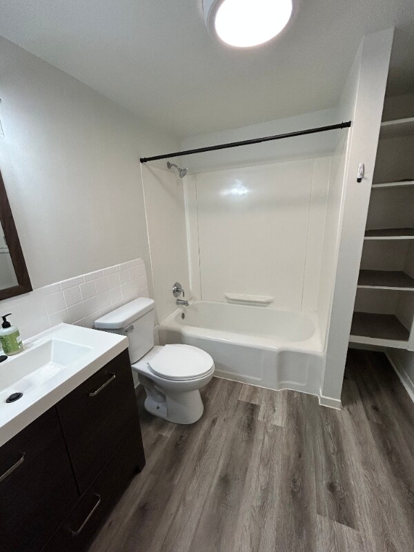 Photo - 1838 Spohn Ave Unit Entire Home