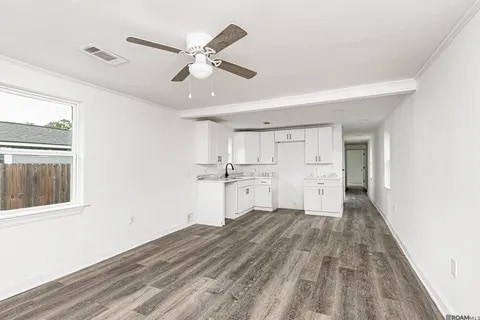 Photo - 1060 Central Rd