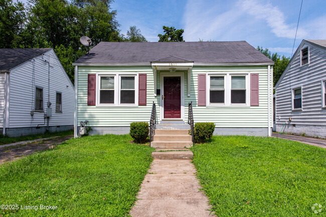 Building Photo - 1611 Thornberry Ave Rental