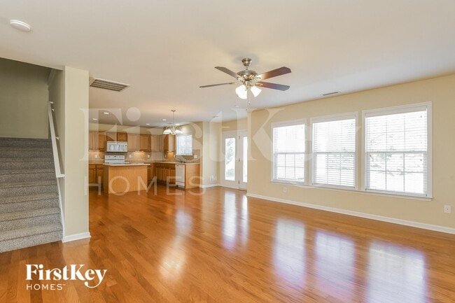 Photo - 75 Averasboro Dr