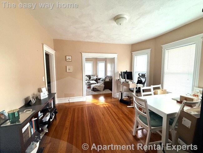 Photo - 42 Gibbens St Unit #2