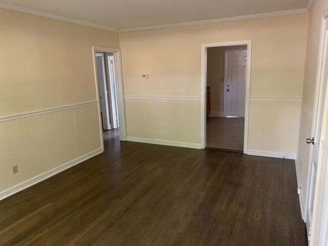 805 Stewart St Unit 805 B Stewart Street