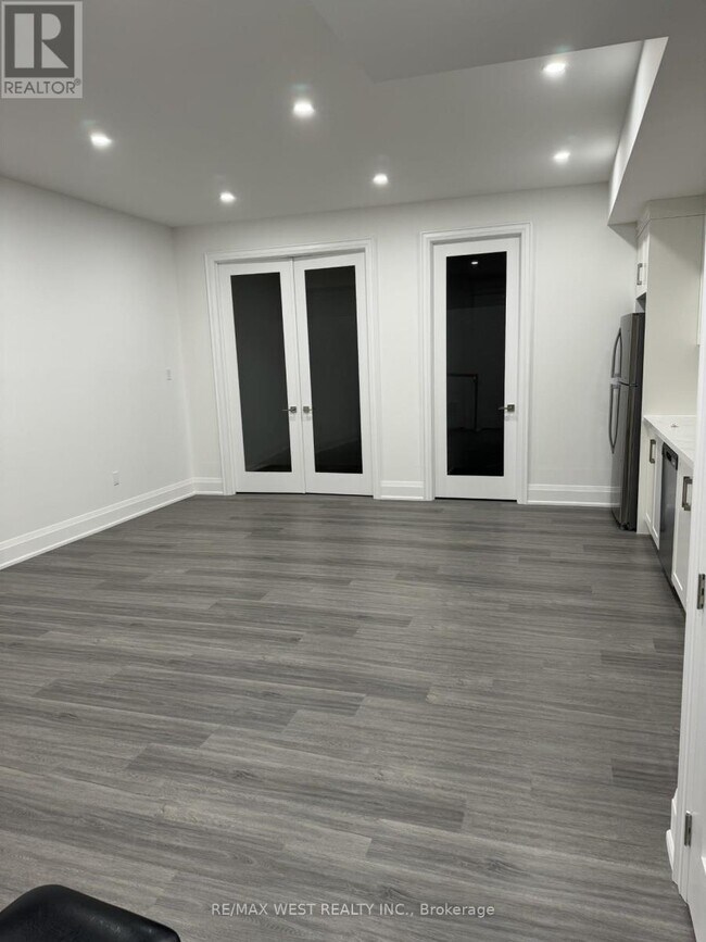 Photo - 21 Antonio Ct