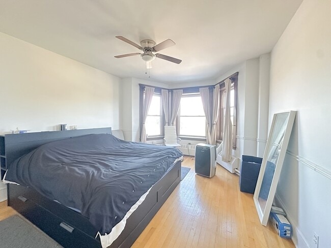 Photo - 520 Beacon St Unit 3E