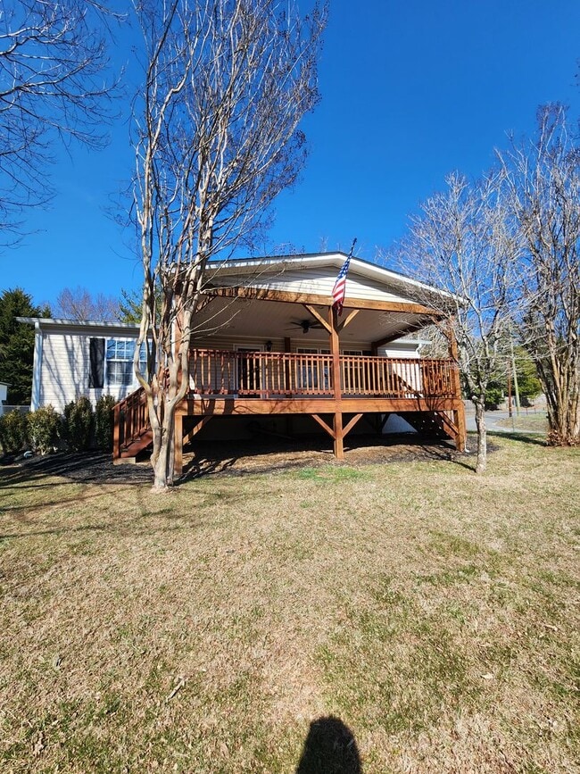 Photo - 285 Avena Rd