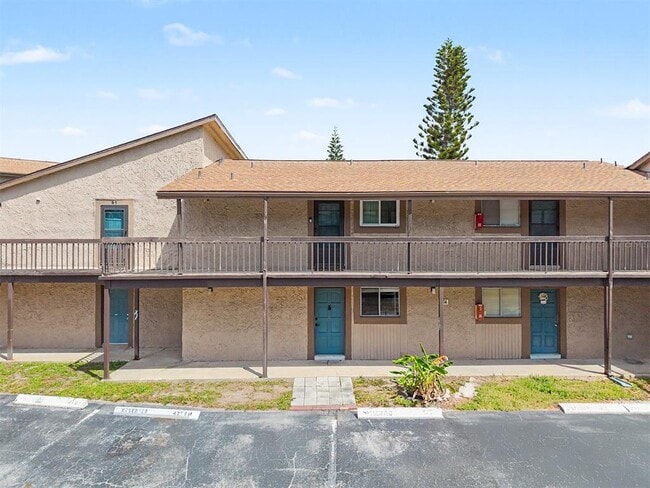 Building Photo - 6314 Newtown Cir Unit 14A2