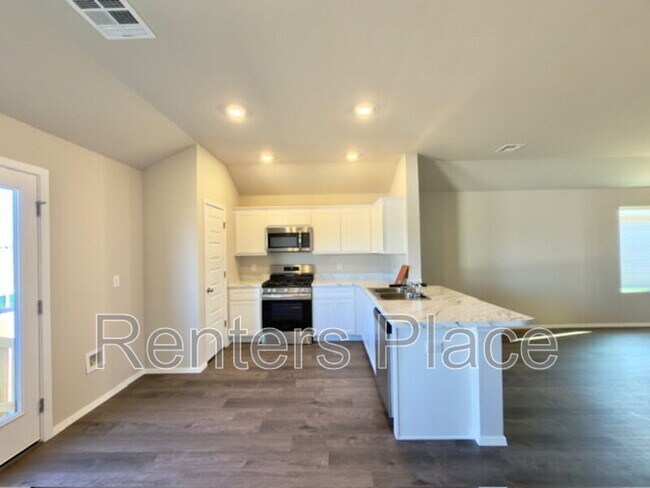 Photo - 1008 W Lawton Rd