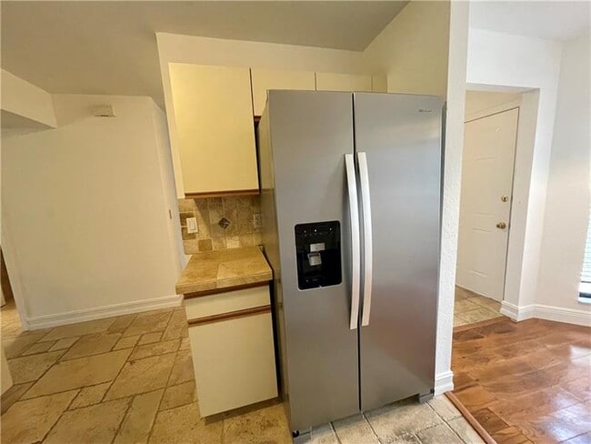Photo - 10253 Riverbend Terrace