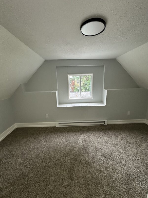 Photo - 5088 Queens Ave Casa