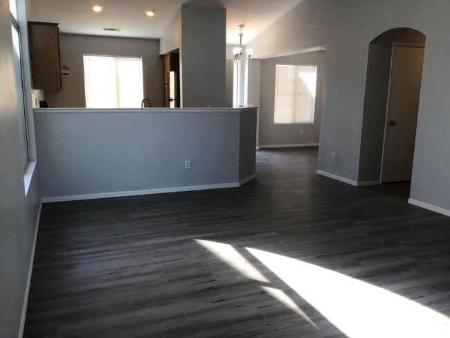 Photo - <b>Remodeled 3 Bedroom Stead Home<br><br>