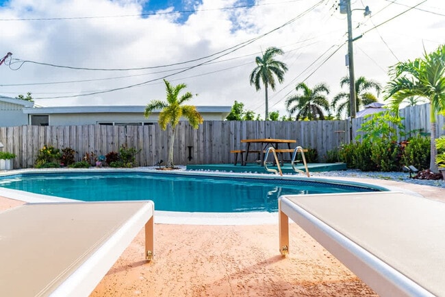 Photo - 730 N 72nd Terrace Unit ID1372336P