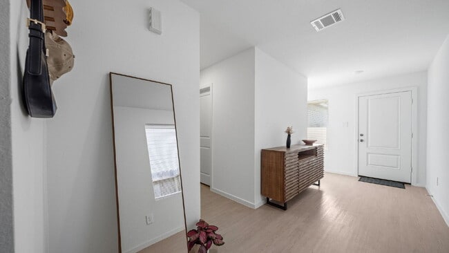 Photo - Move-in ready 4-bedroom, 2-bath home in Meadow Park!