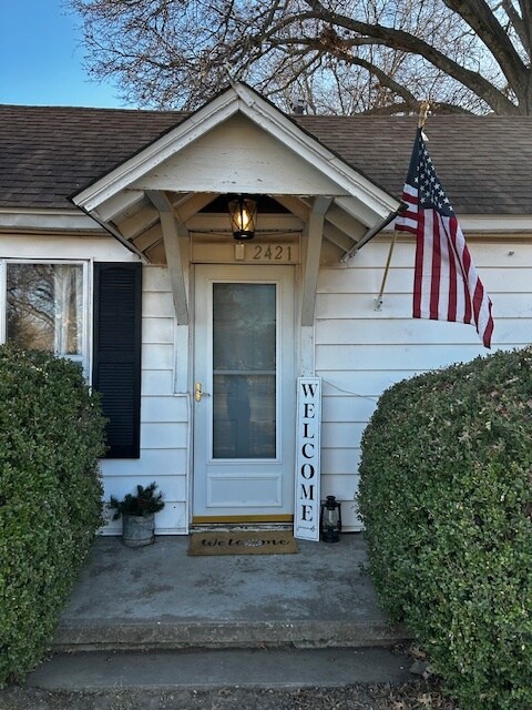 Photo - 2421 North St