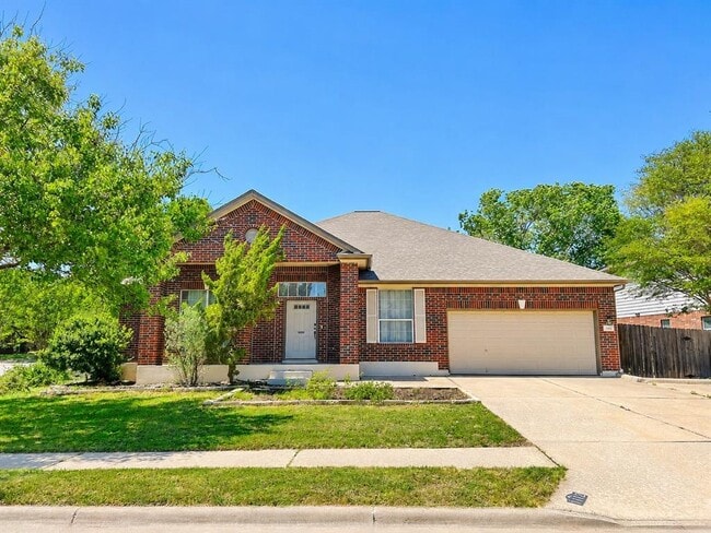Photo - 1112 Vanderbilt Cir