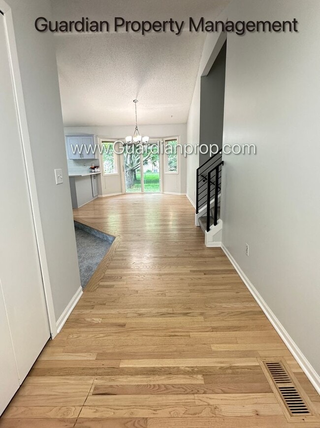 Photo - Maple Grove Split Level Home, Fenced Yard, 2 Car Garage, Dishwasher, W/D
