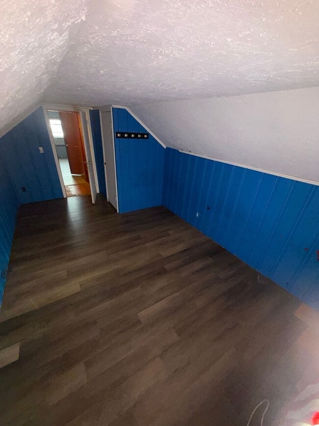 Photo - 4 Bedroom 1 Bathroom Home