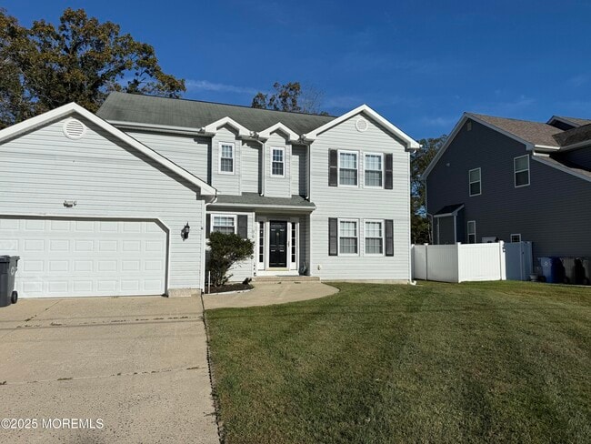 Building Photo - 90 Atlantis Ave