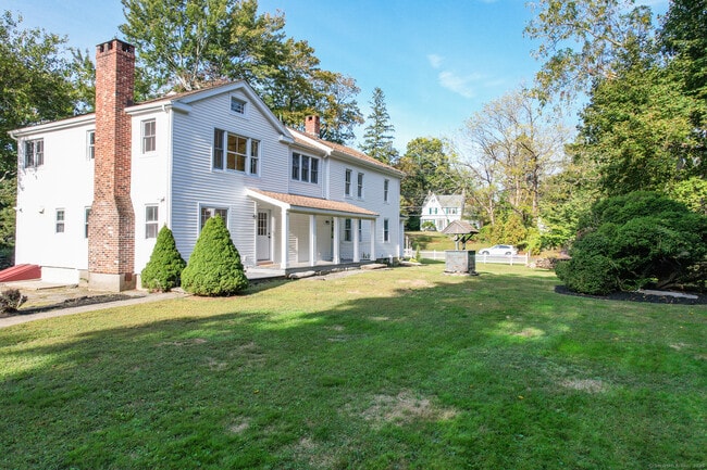 Photo - 2921 Nichols Ave