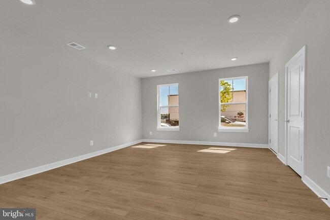 Photo - 20151 Northpark Dr