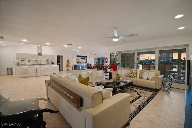 Photo - 319 Pirates Bight