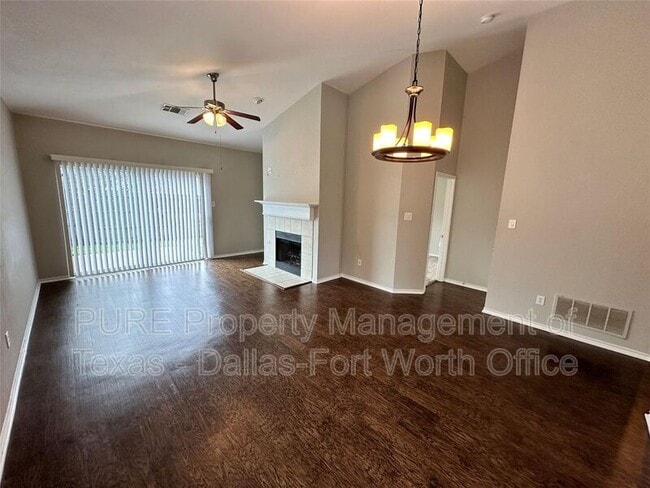 Photo - 5033 Caraway Dr