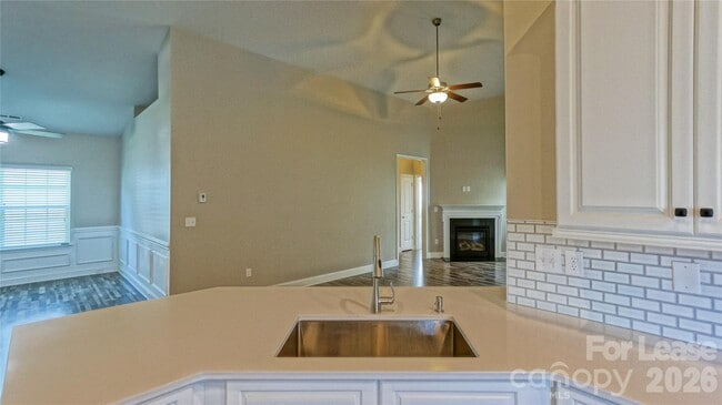 Photo - 108 Bunker Hill Ln