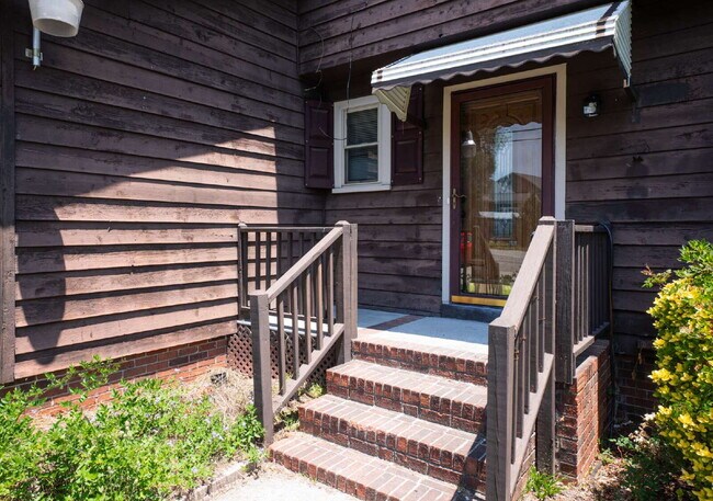 Photo - Now available! Renovated!