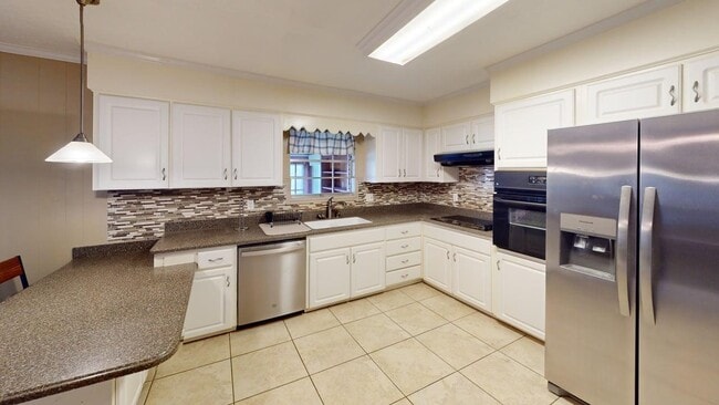 Photo - 317 W Blanco Dr