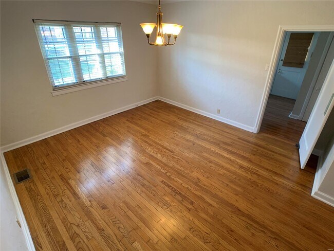 Photo - 8008 Orlando Dr