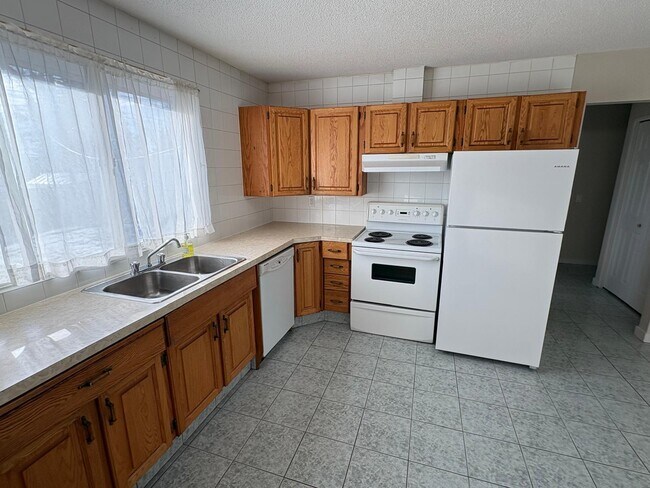 Photo - Spacious three-bedroom home on Memorial Drive SE with detached double car Garage