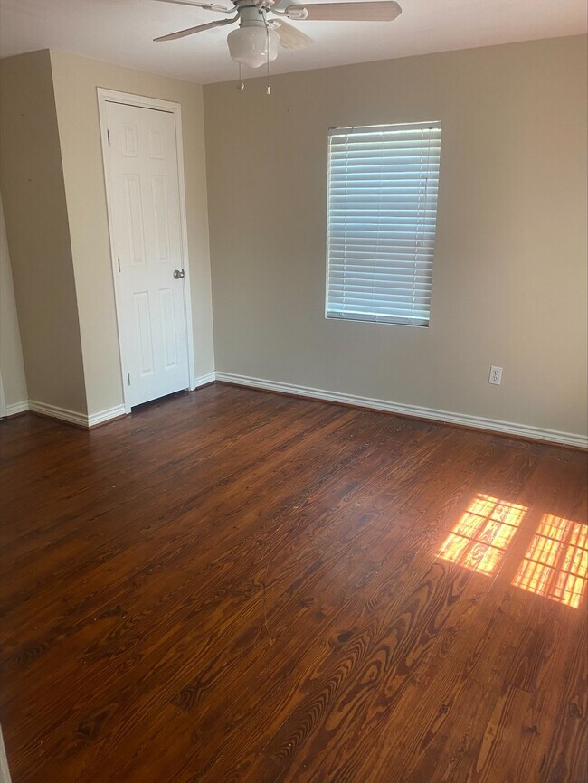 Photo - 1191 Big Rock St