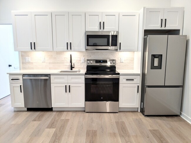 Photo - 1503 N Stillman St Unit 2