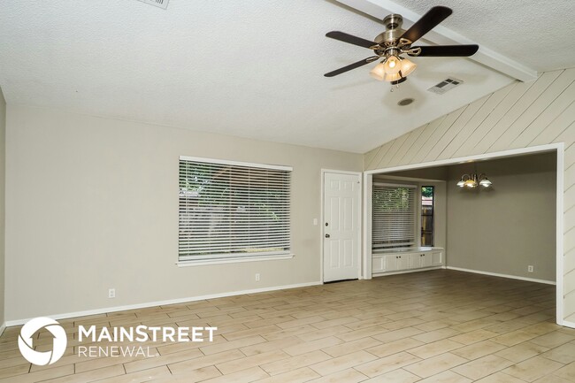 Photo - 2817 Fairfield Dr