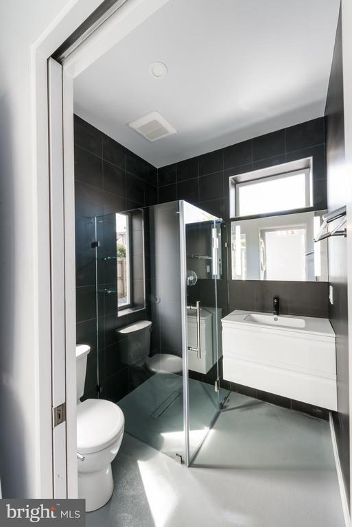 Photo - 1209 Gallatin St NW