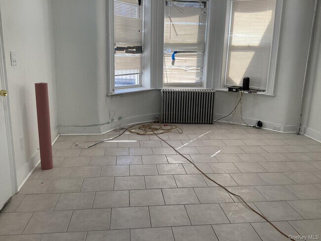 Photo - 60-71 70th St