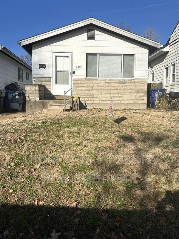 Photo - 7515 Alaska Ave