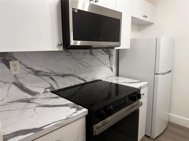 Photo - 7231 Miami Lakes Dr Unidad C20