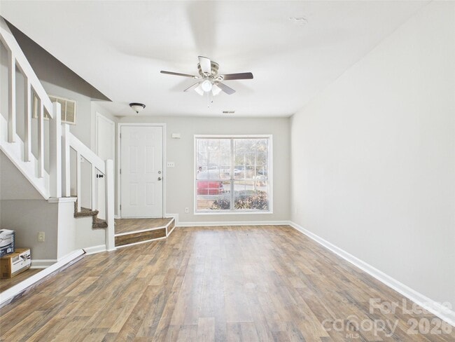 Photo - 6354 Windsor Gate Ln